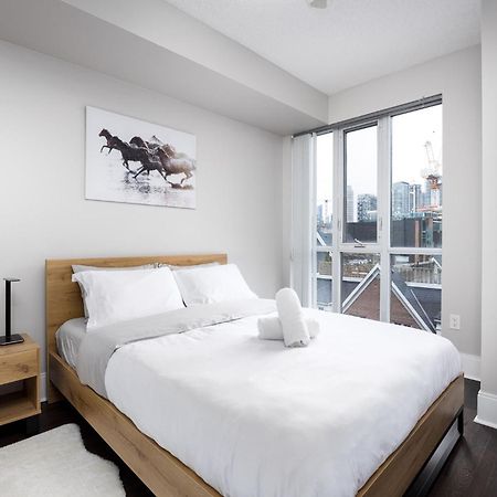 Dwtn Condo Near Cn Tower! W/ Free Parking 多伦多 外观 照片