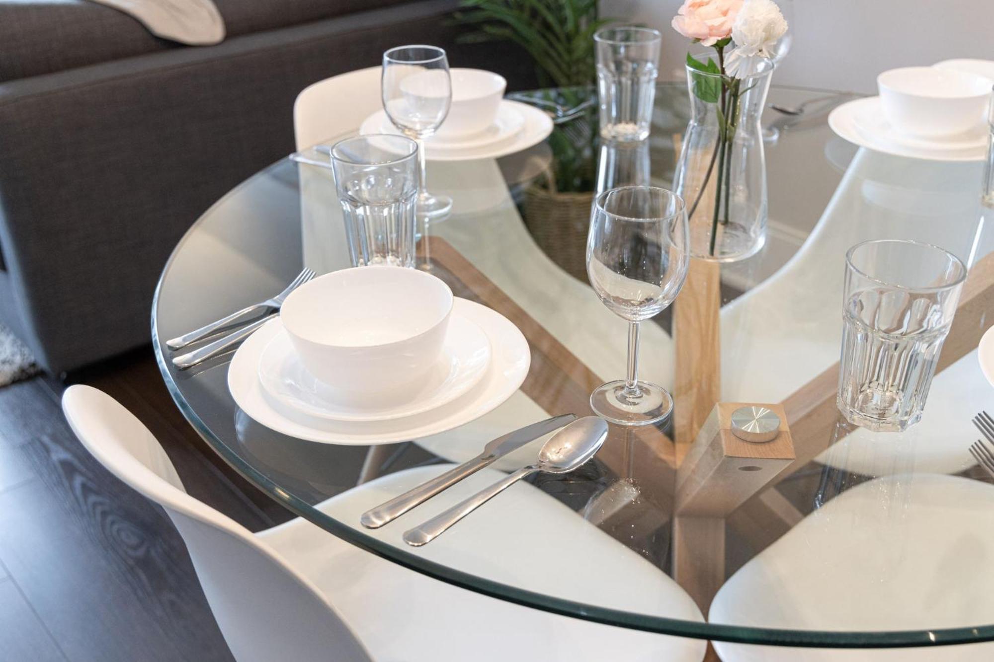 Dwtn Condo Near Cn Tower! W/ Free Parking 多伦多 外观 照片